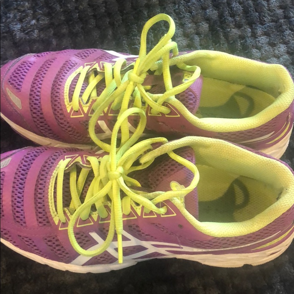 Asics Dynamic Duomax Running Sneaker - image 3